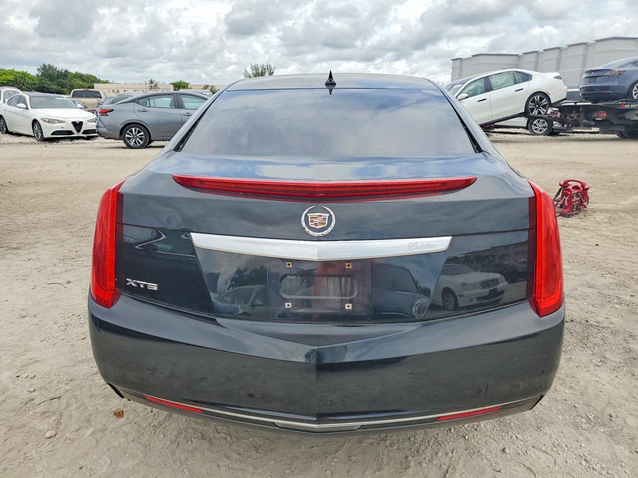 Cadillac XTS