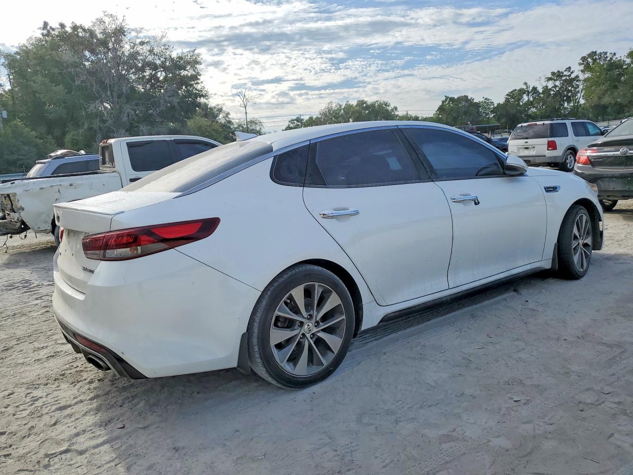 Kia Optima Sx