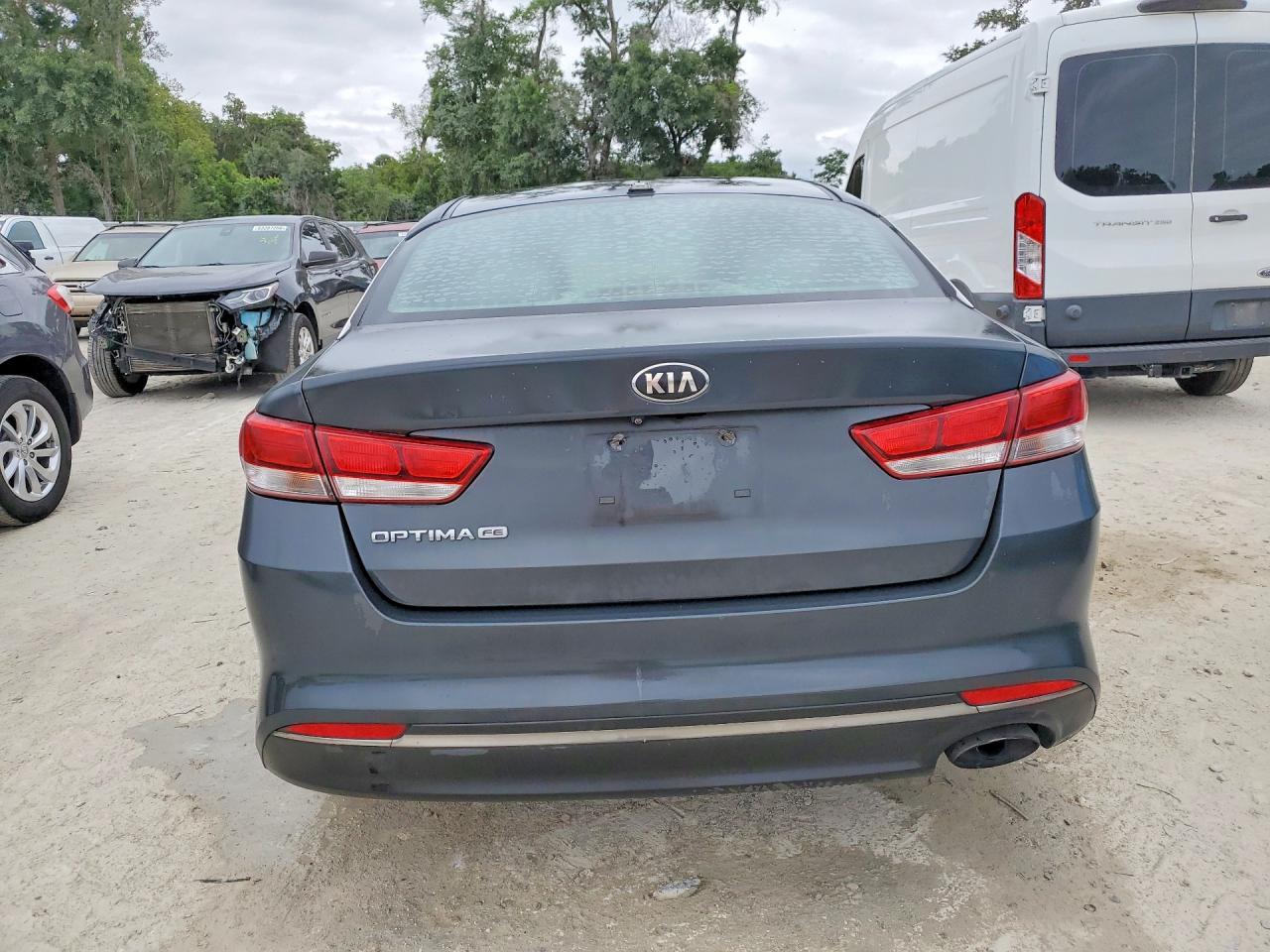 Kia Optima Lx