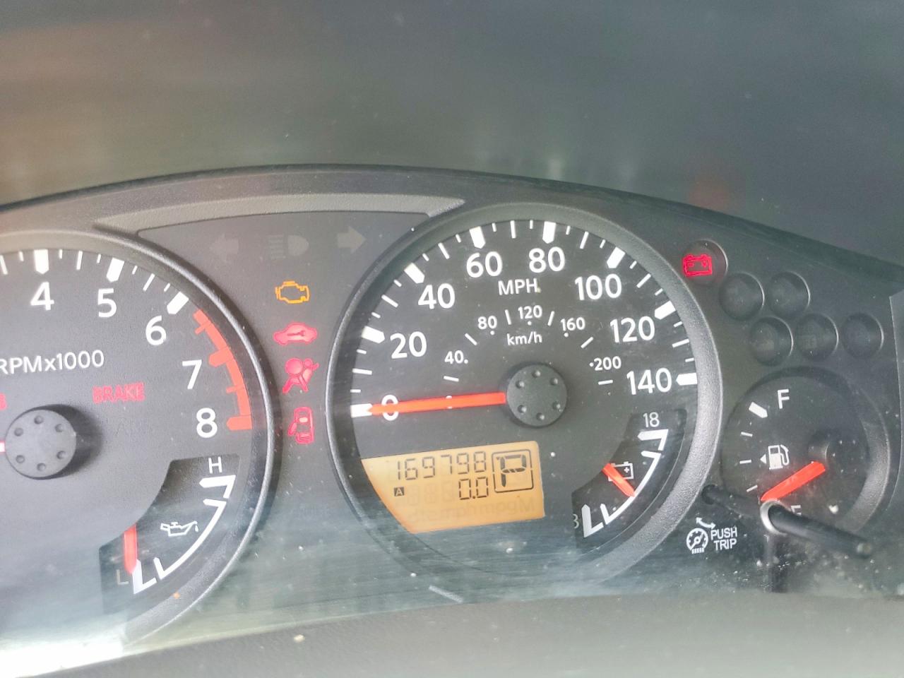 Nissan Frontier Sv