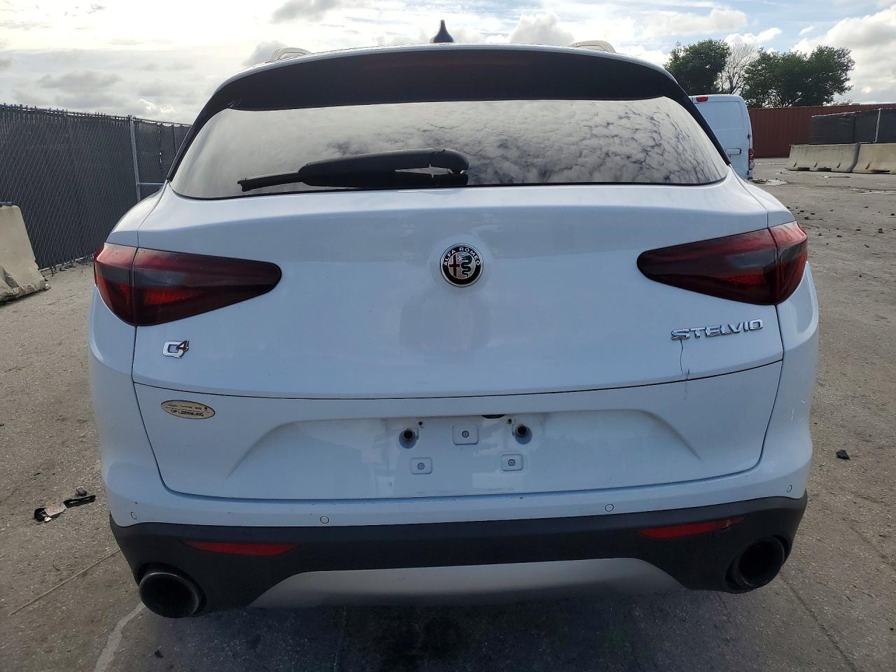 Alfa Romeo Stelvio Ti Sport