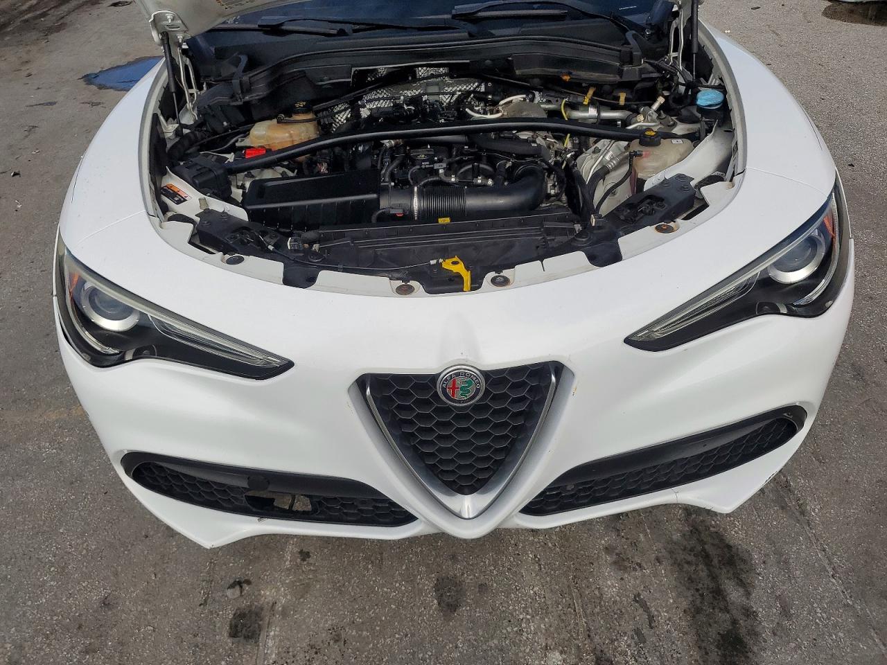 Alfa Romeo Stelvio Ti Sport