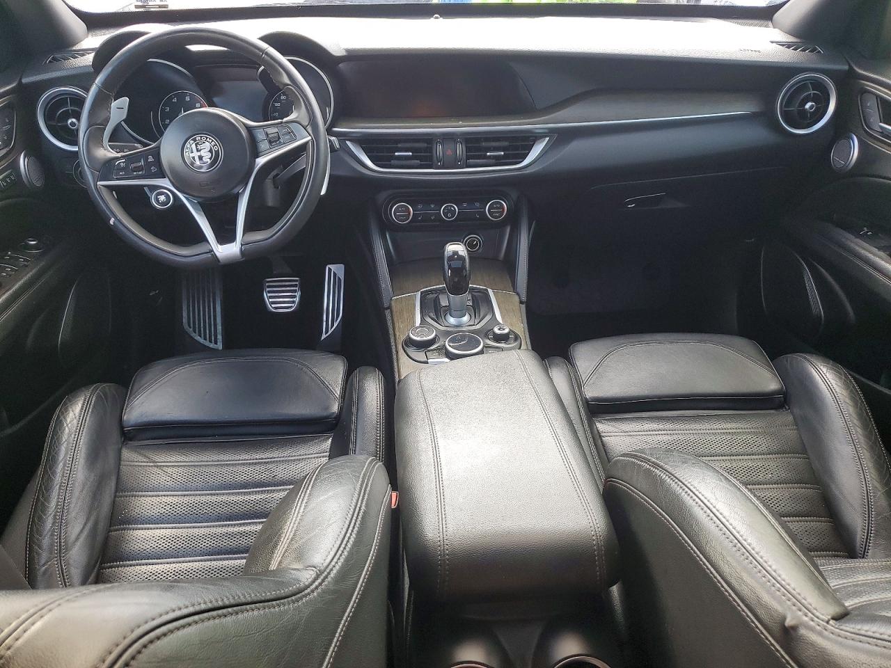 Alfa Romeo Stelvio Ti Sport