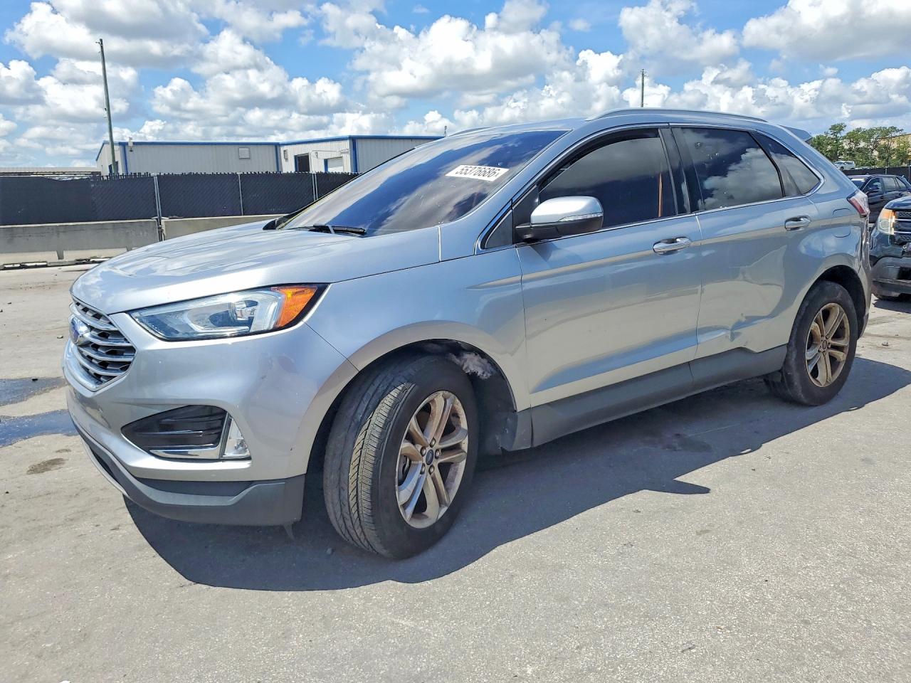 Salvage Ford Edge Image