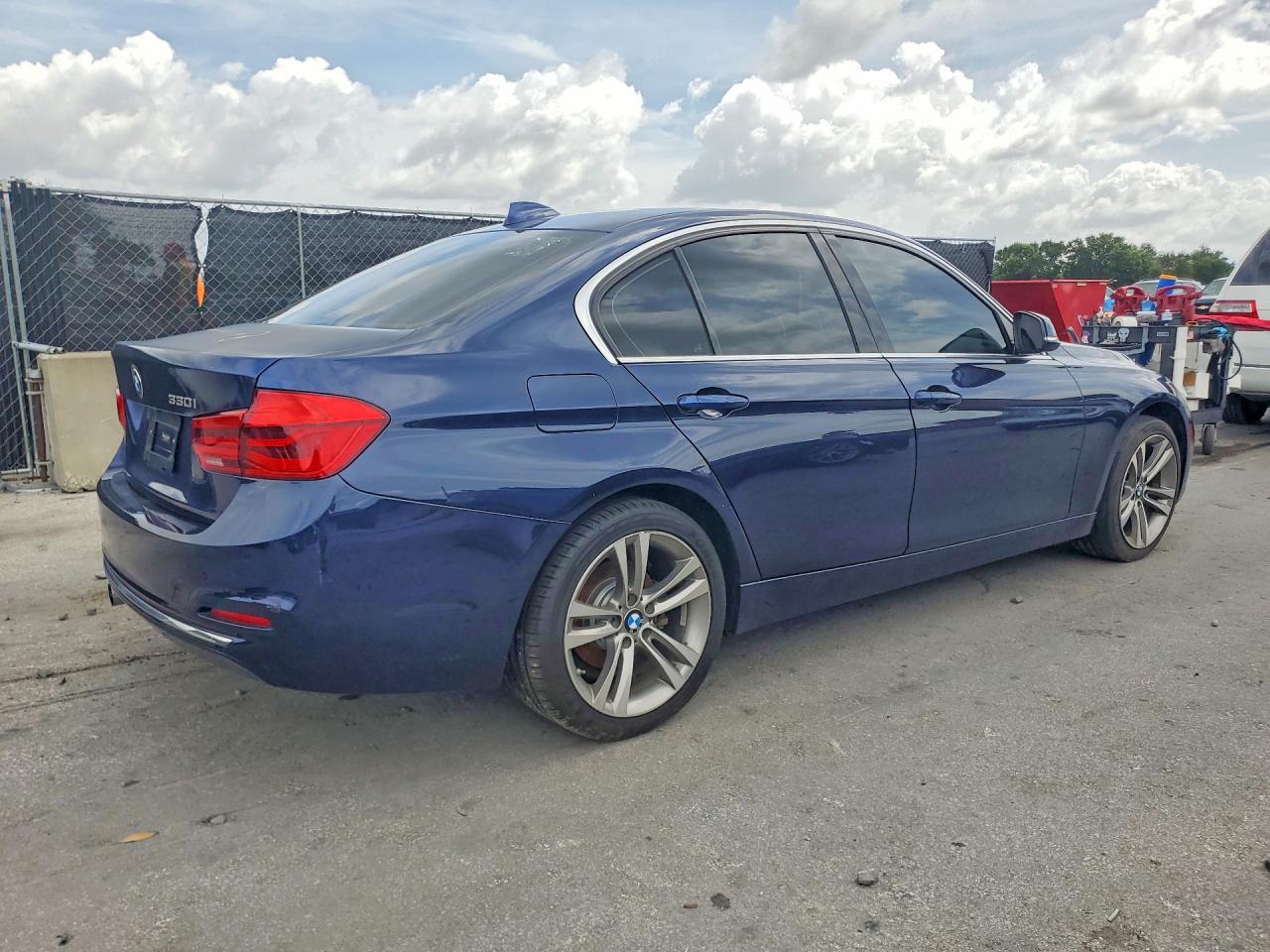 BMW 3 Series I