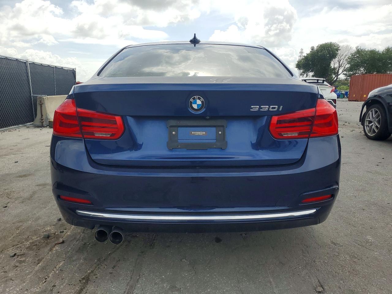 BMW 3 Series I