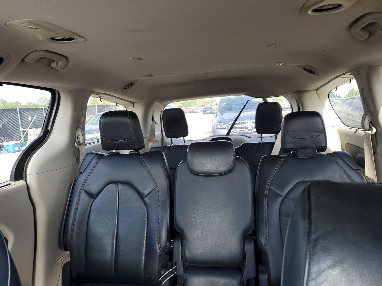 Chrysler Pacifica