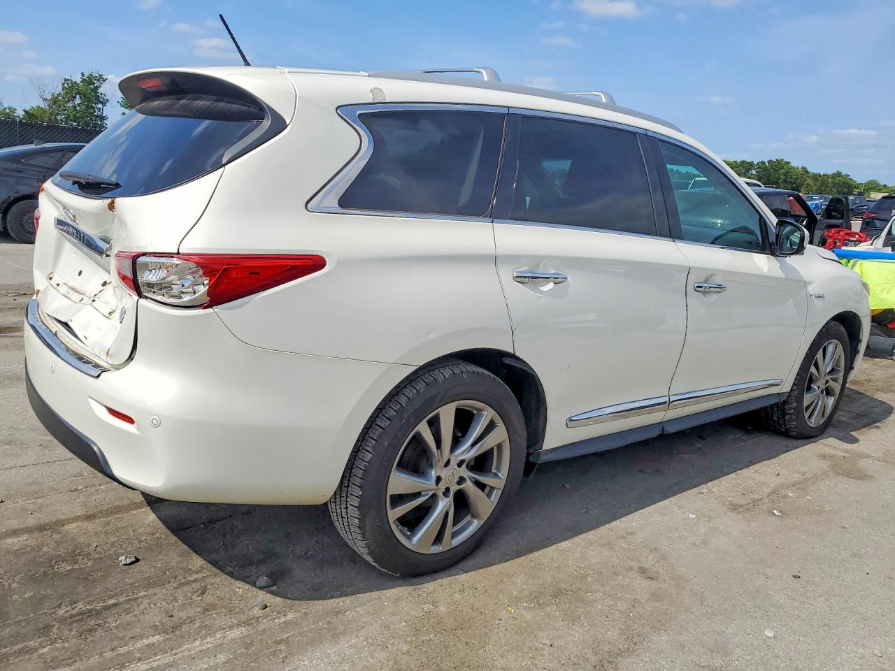INFINITI Qx Hybrid
