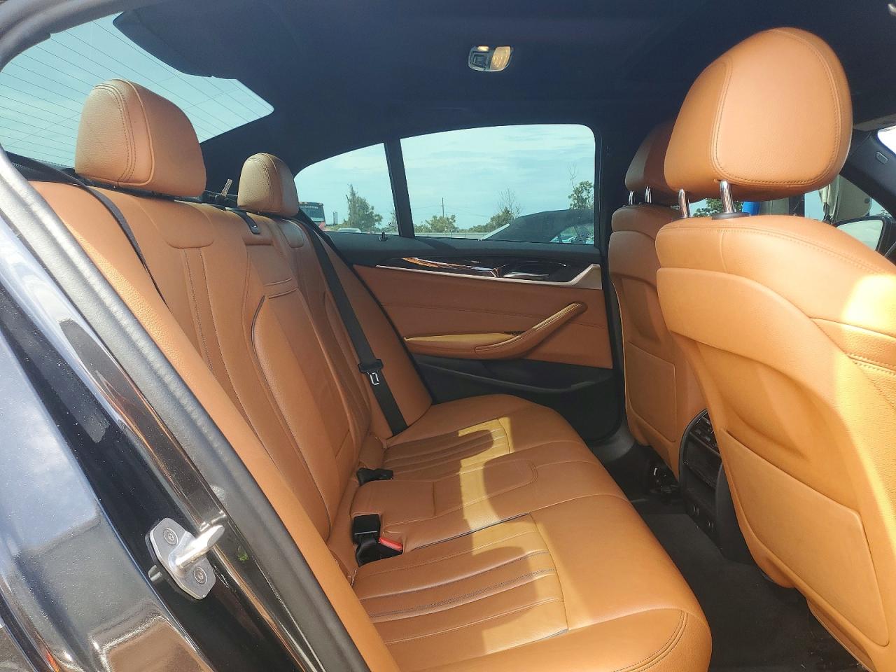 BMW 5 Series Xi