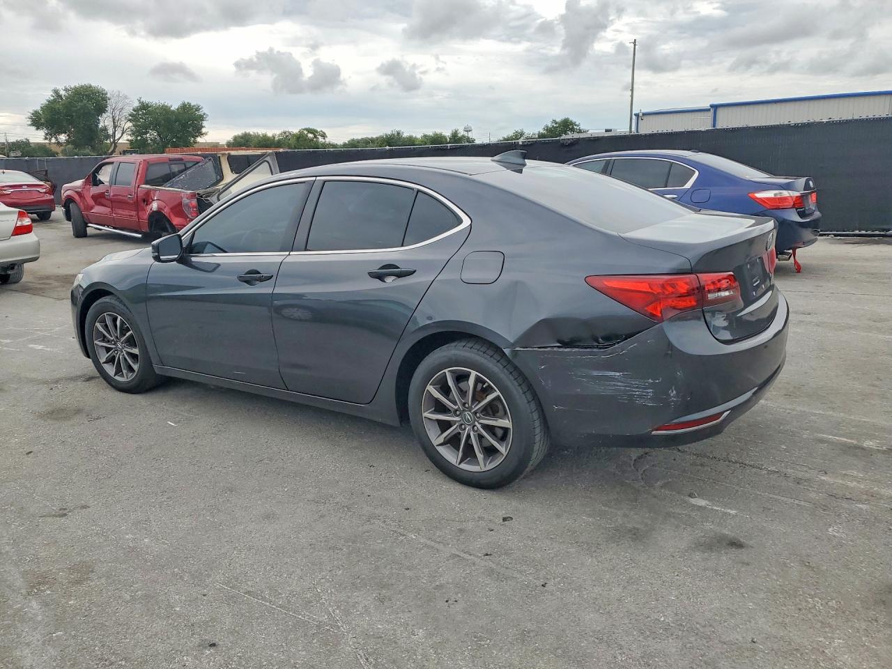 Acura TLX