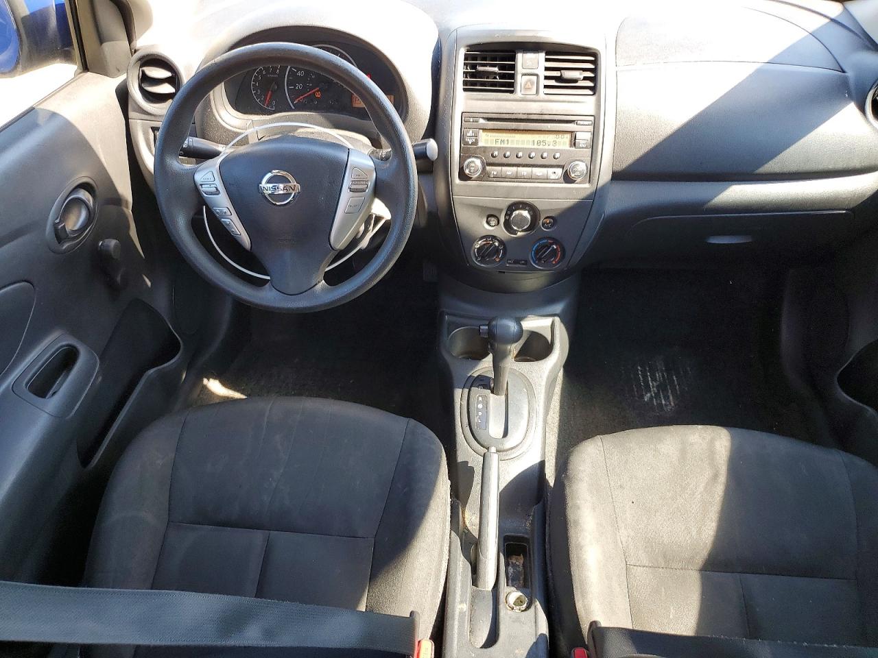 Nissan Versa 1.6 S Plus