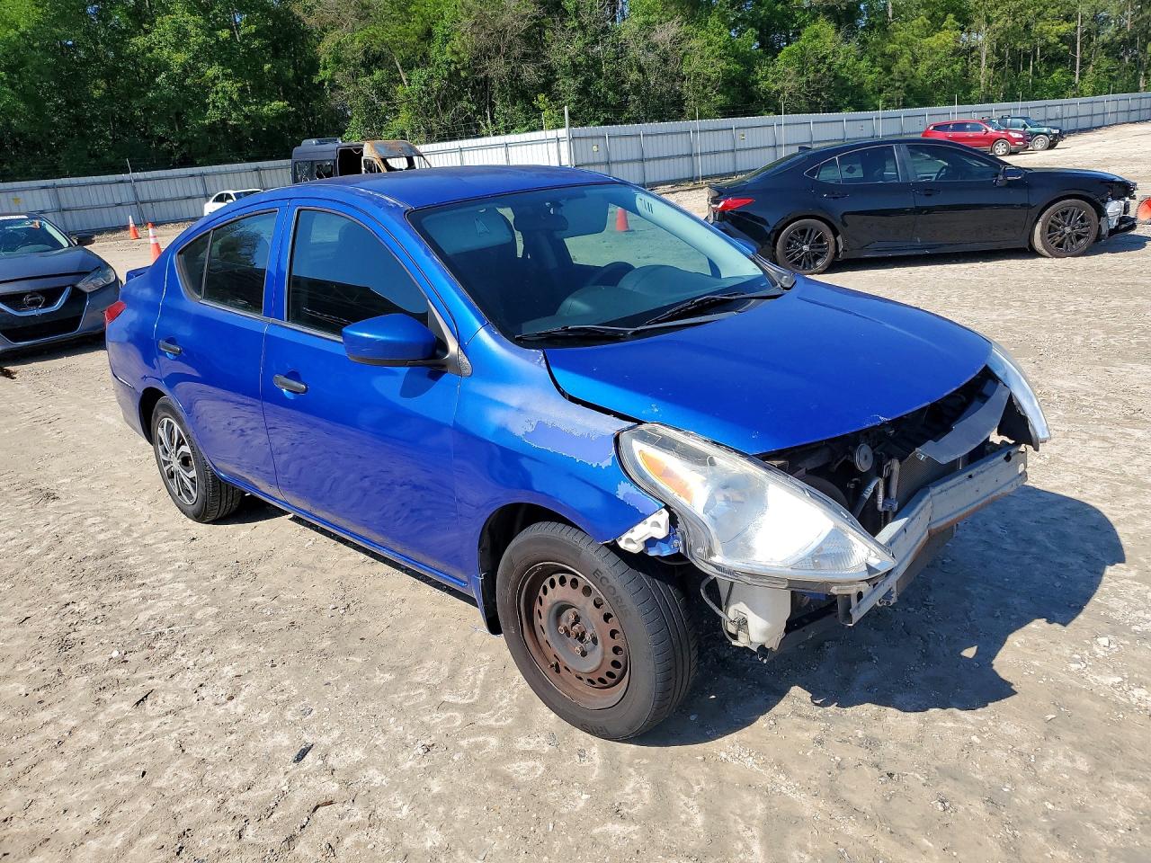 Nissan Versa 1.6 S Plus
