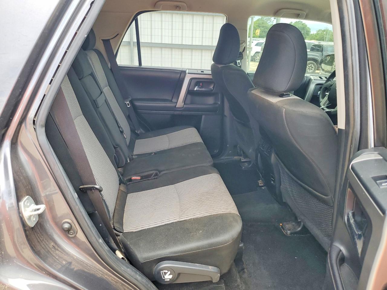 Toyota 4Runner Sr5