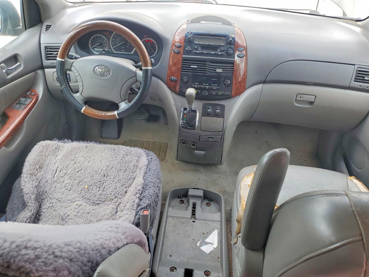 Toyota Sienna Xle 7 Passenger