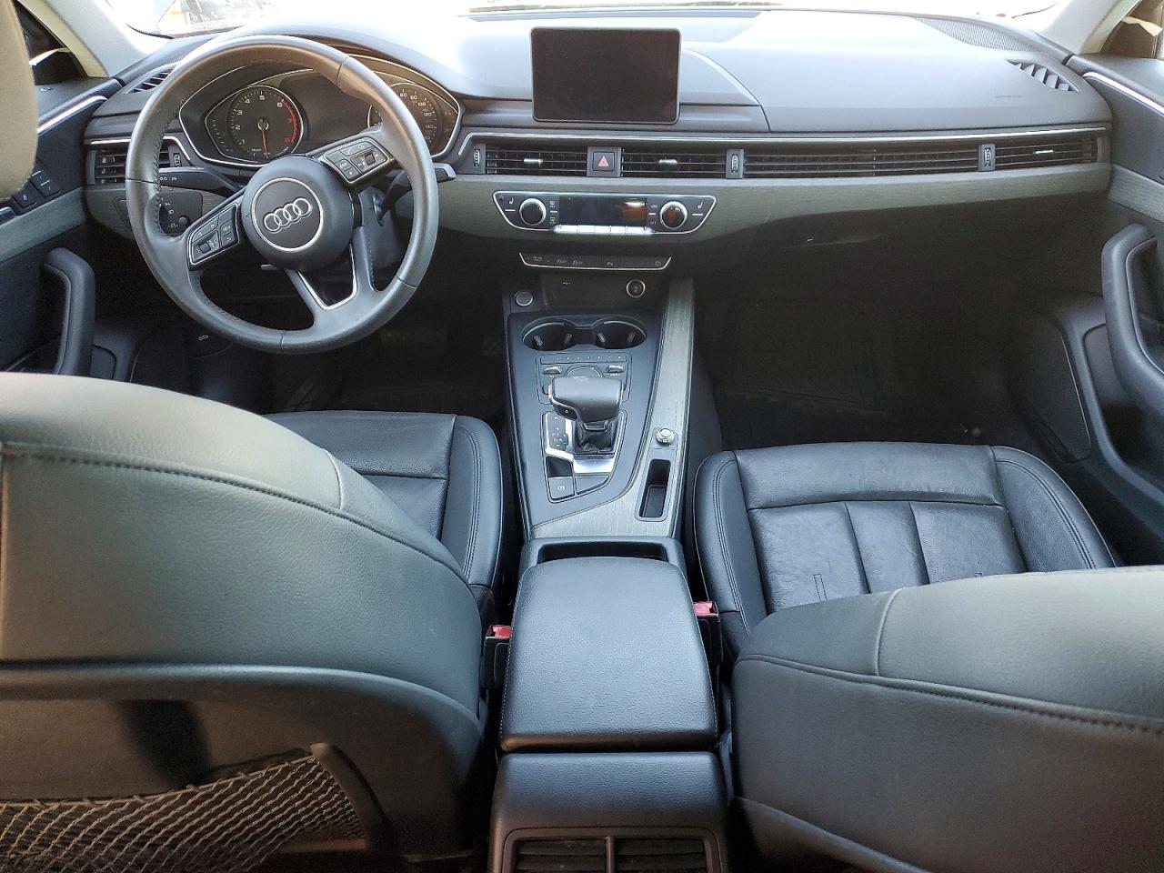 Audi A4 Premium