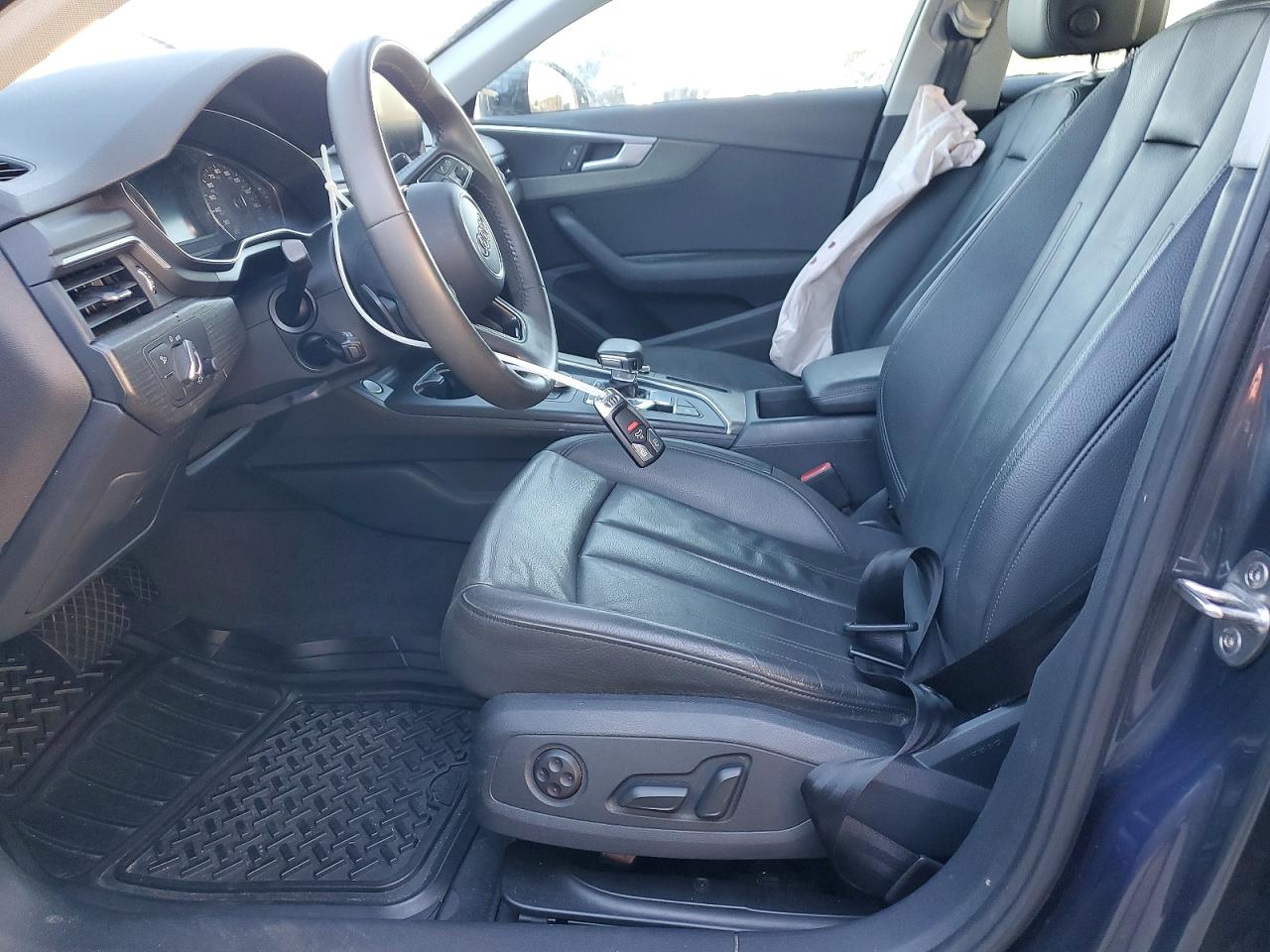 Audi A4 Premium