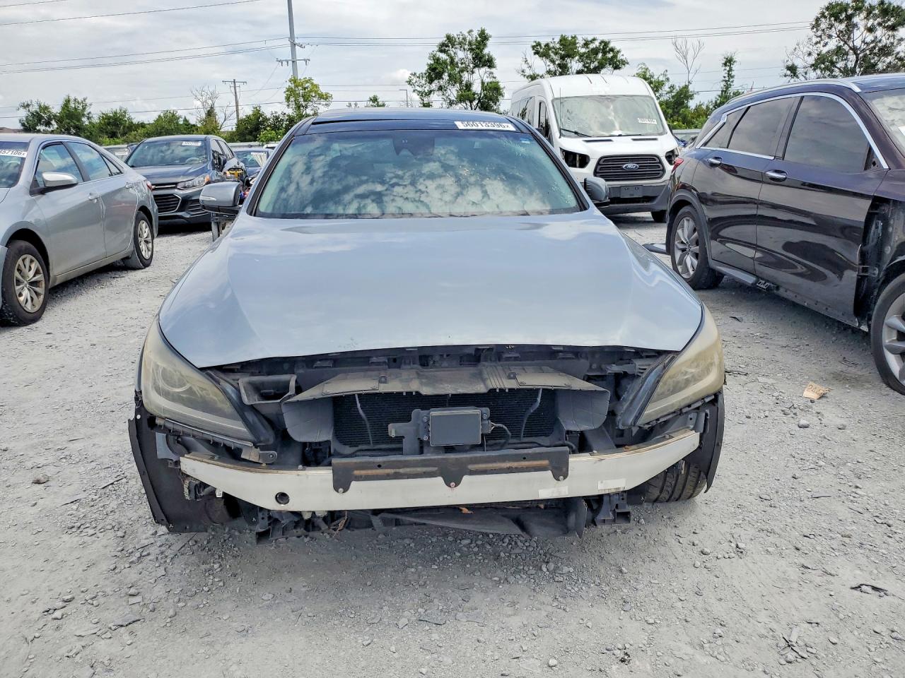 Hyundai Genesis 3.8l