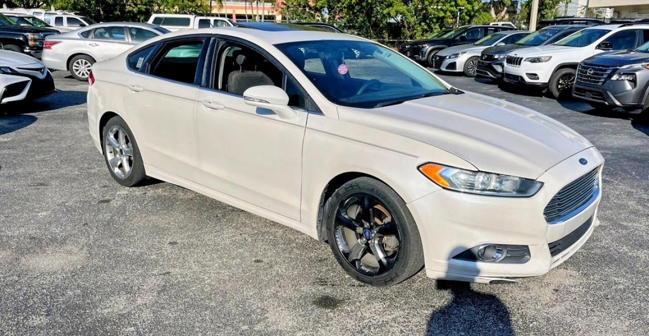 Salvage Ford Fusion Image