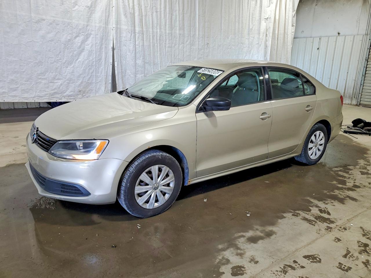 Salvage Volkswagen Jetta Image