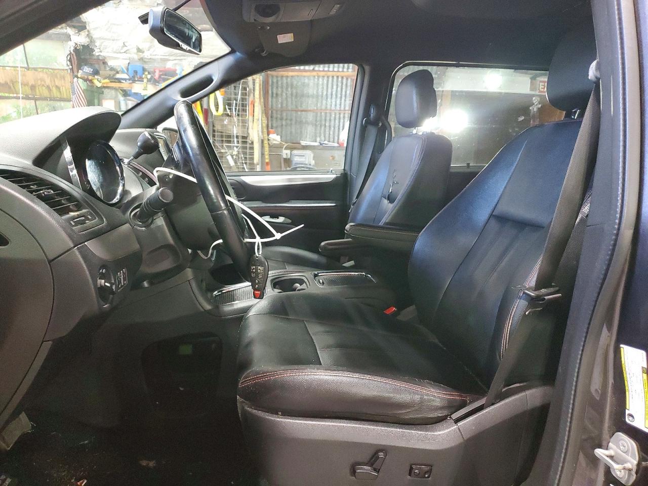 Dodge Caravan Gt