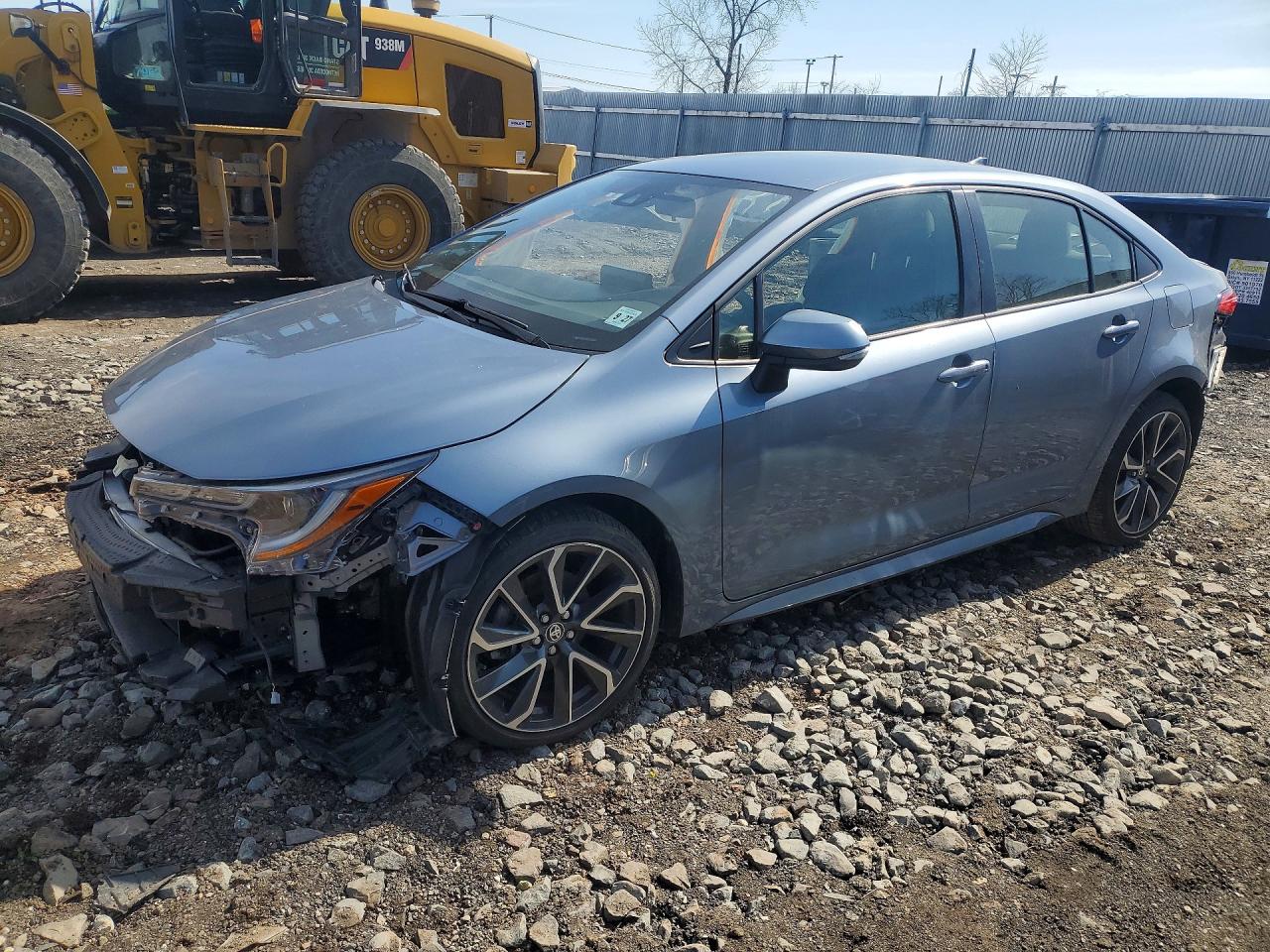 Salvage Toyota Corolla Image