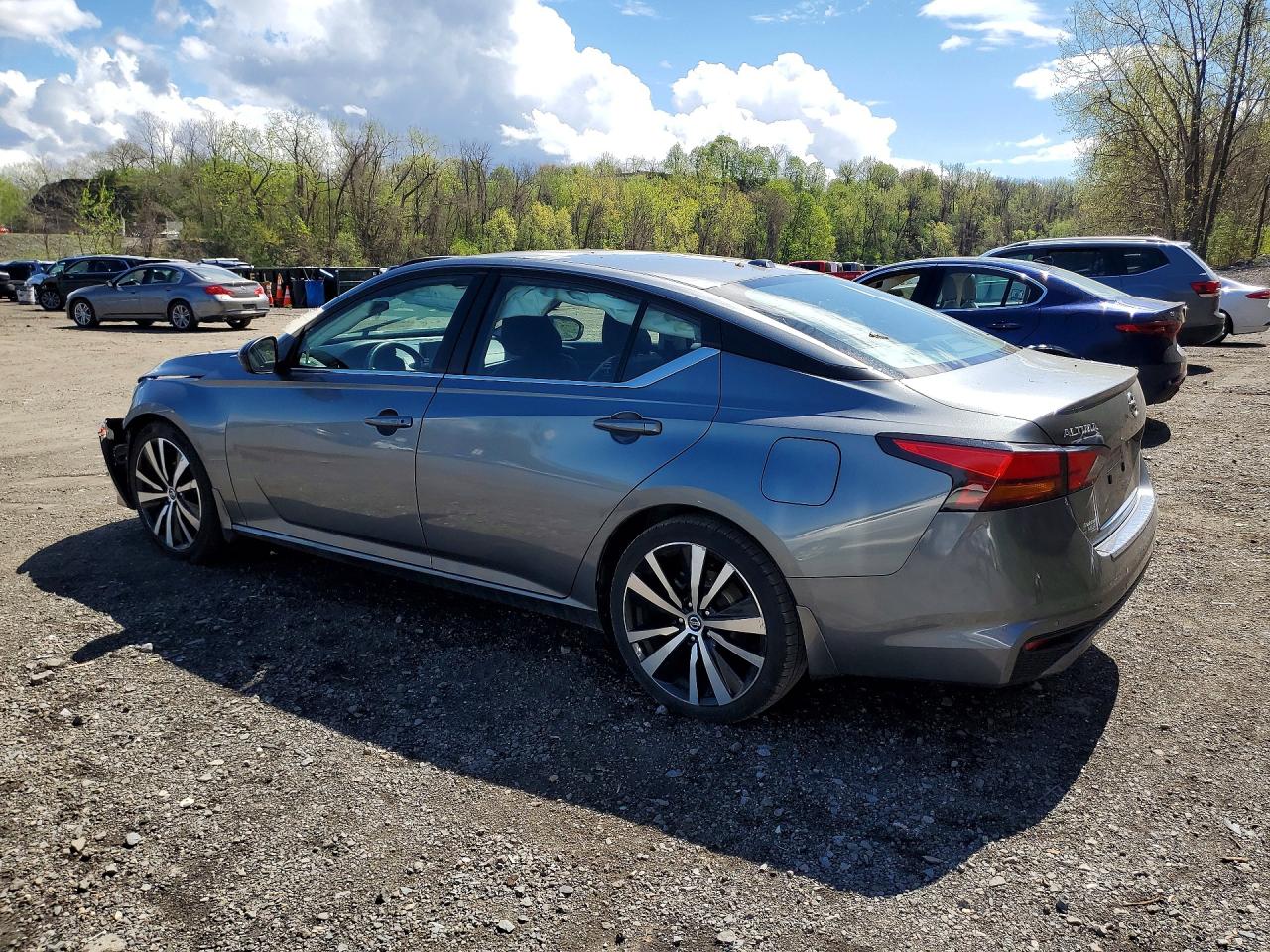 Nissan Altima Sr