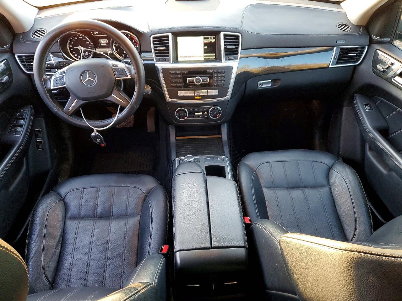 Mercedes-Benz G-Class 450 4matic