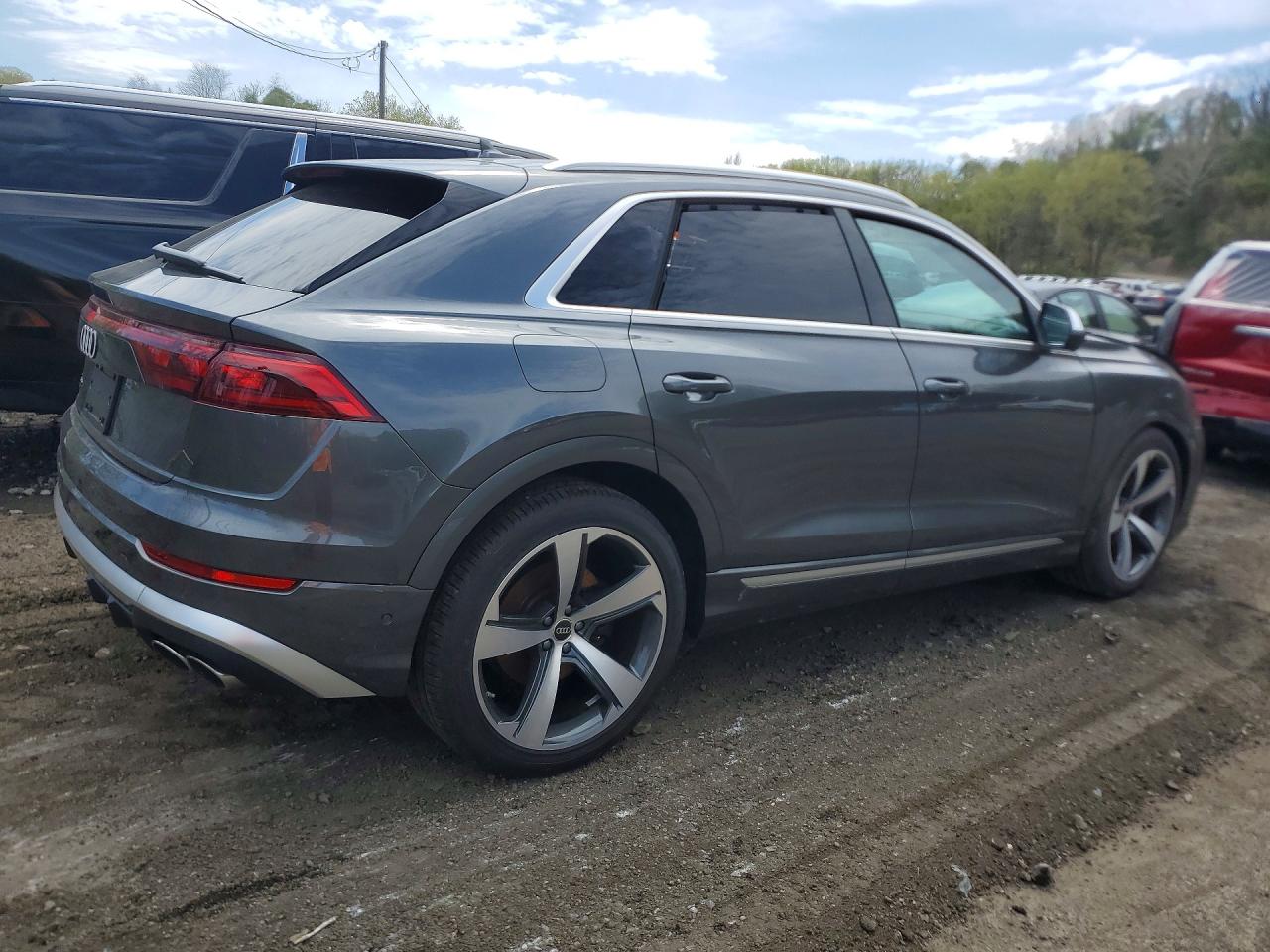 Audi Sq Prestige