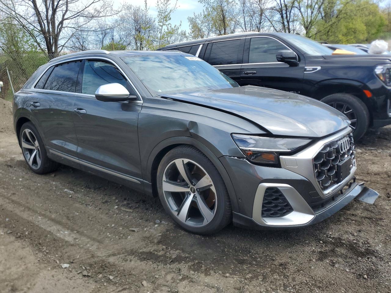Audi Sq Prestige
