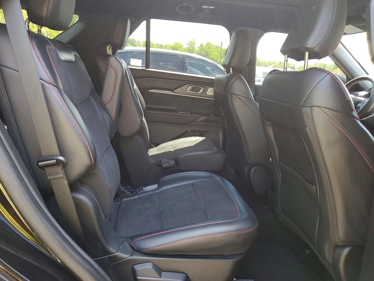 Ford Explorer St