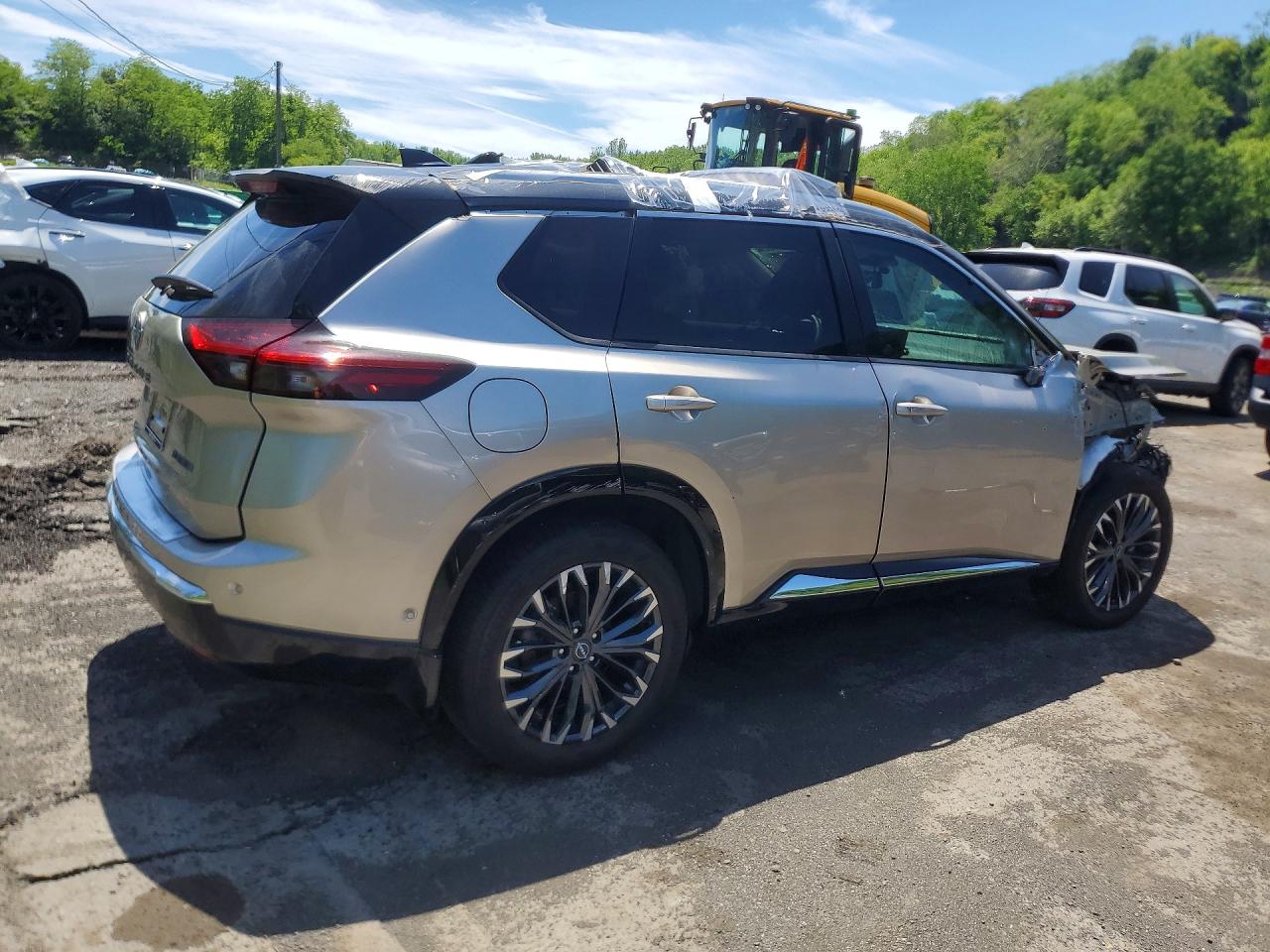 Nissan Rogue Platinum