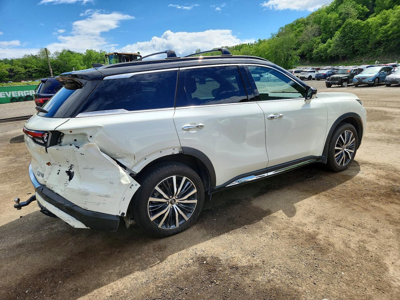 INFINITI Qx Autograph