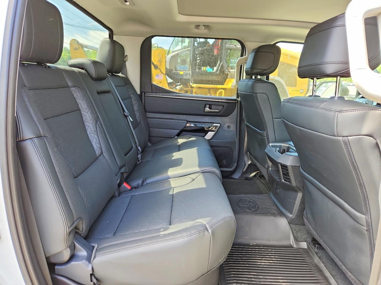 Toyota Tundra Limited Hv