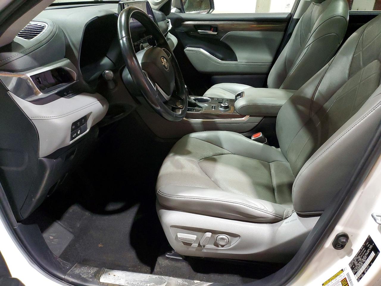 Toyota Highlander Platinum