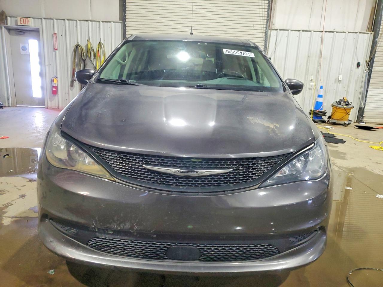 Chrysler Minivan Lx