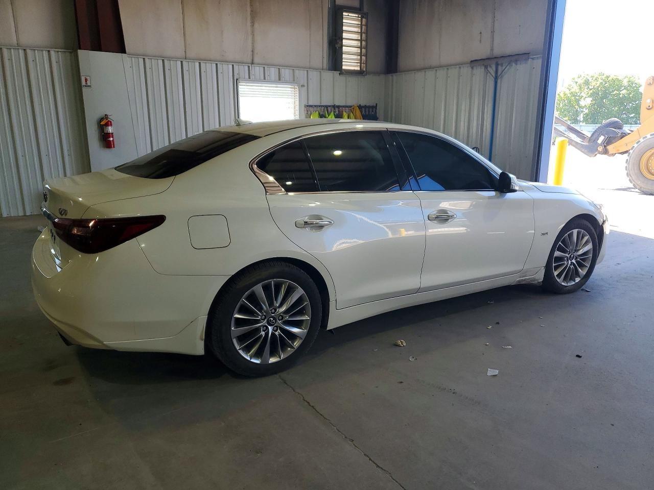 INFINITI Q50 3.0t Luxe