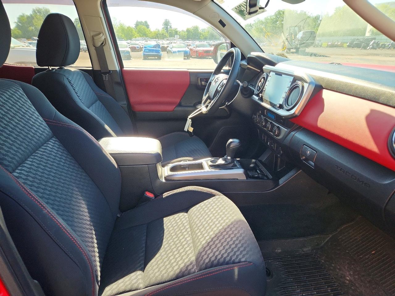 Toyota Tacoma Sr5 V6