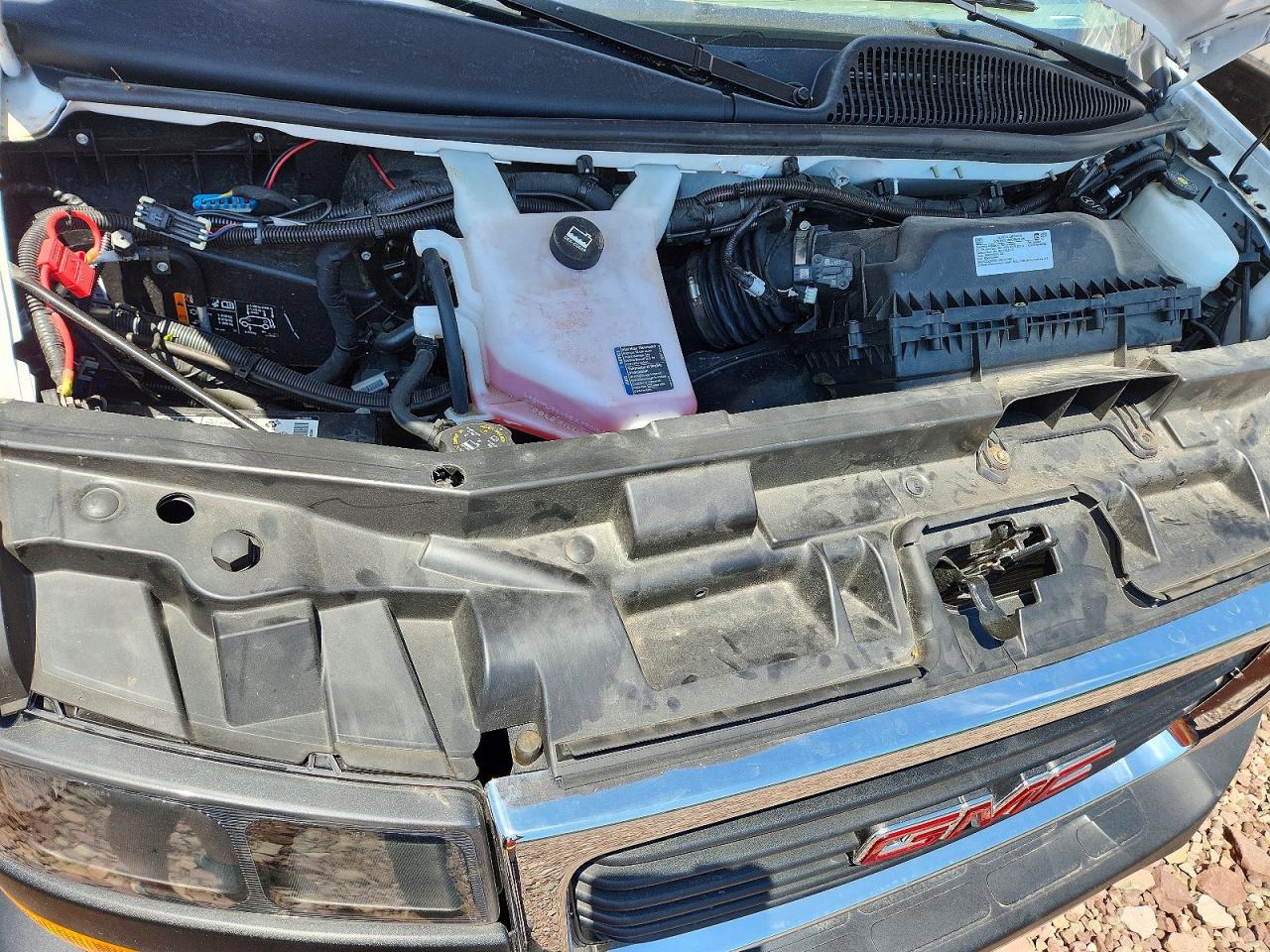 GMC Savana Cutaway G3500