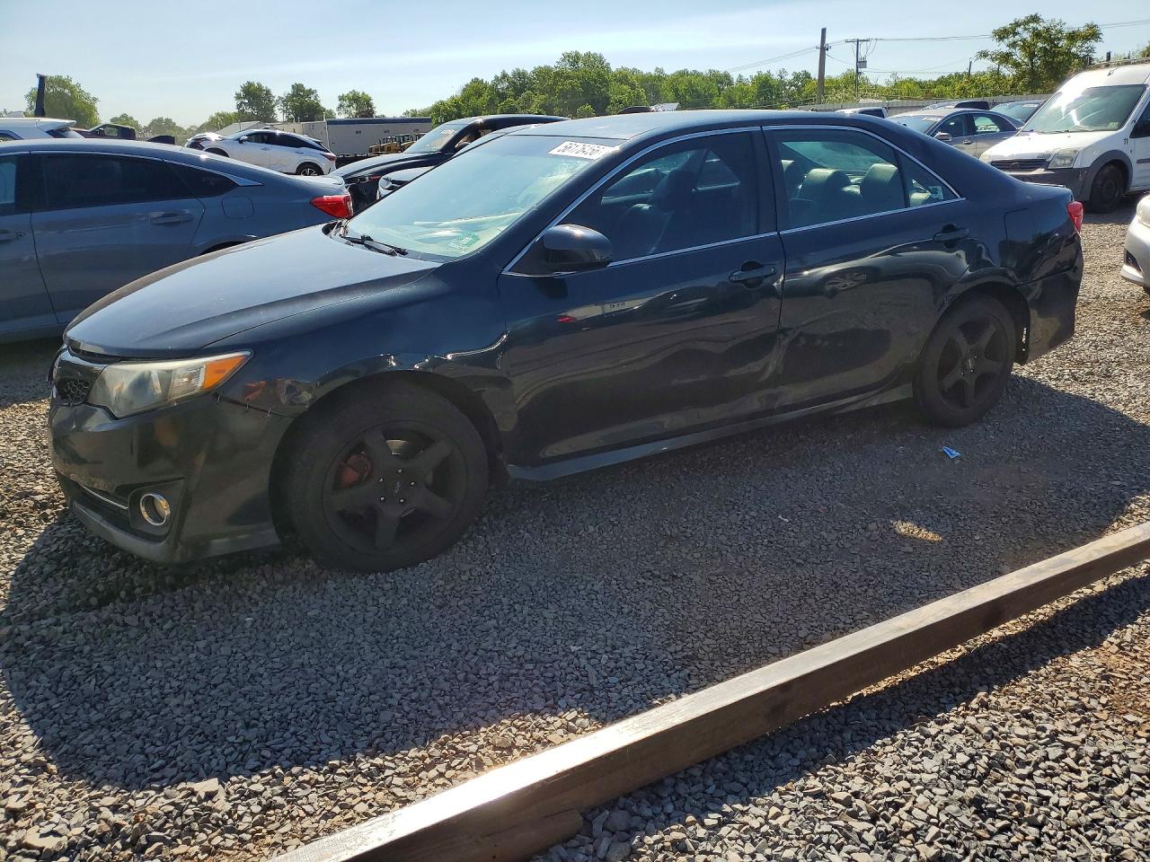 Salvage Toyota Camry Image