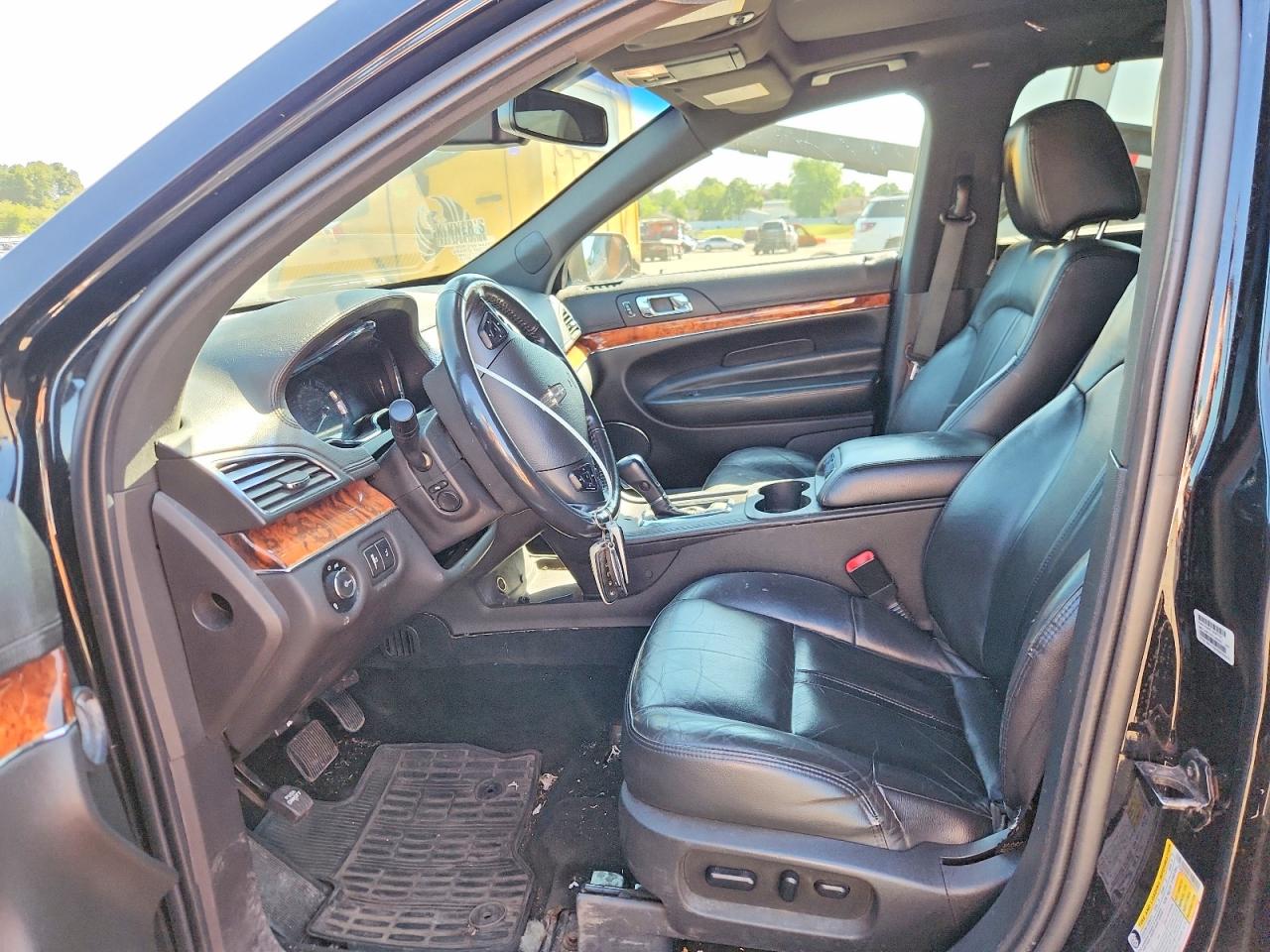Lincoln MKT