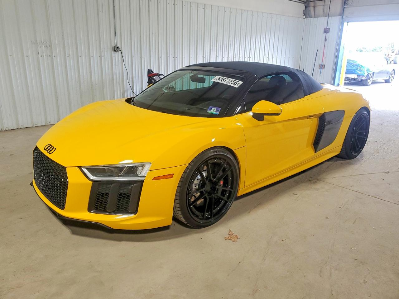 Salvage Audi R8 Image