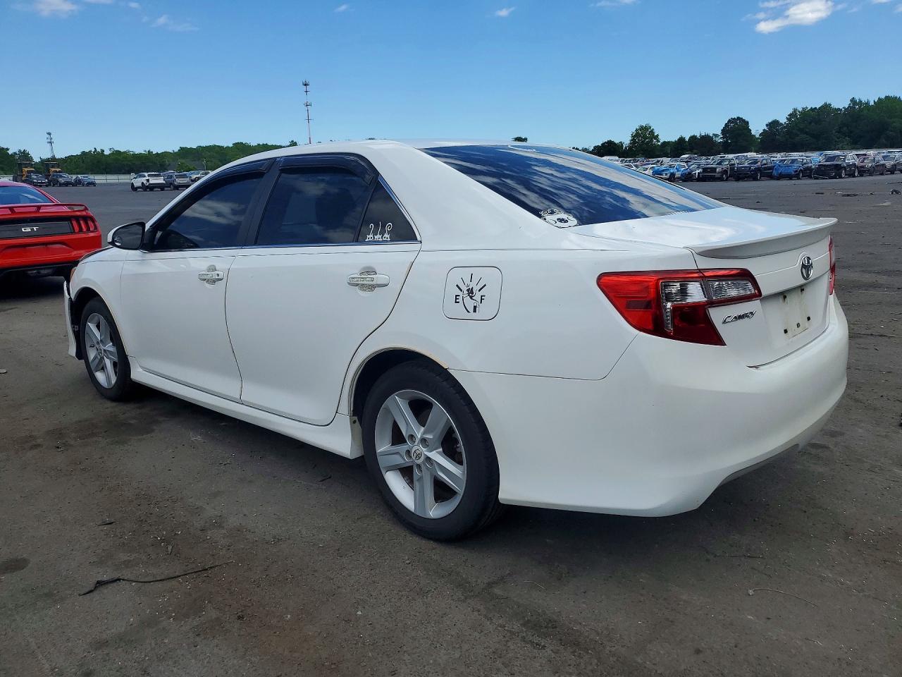 Toyota Camry Se