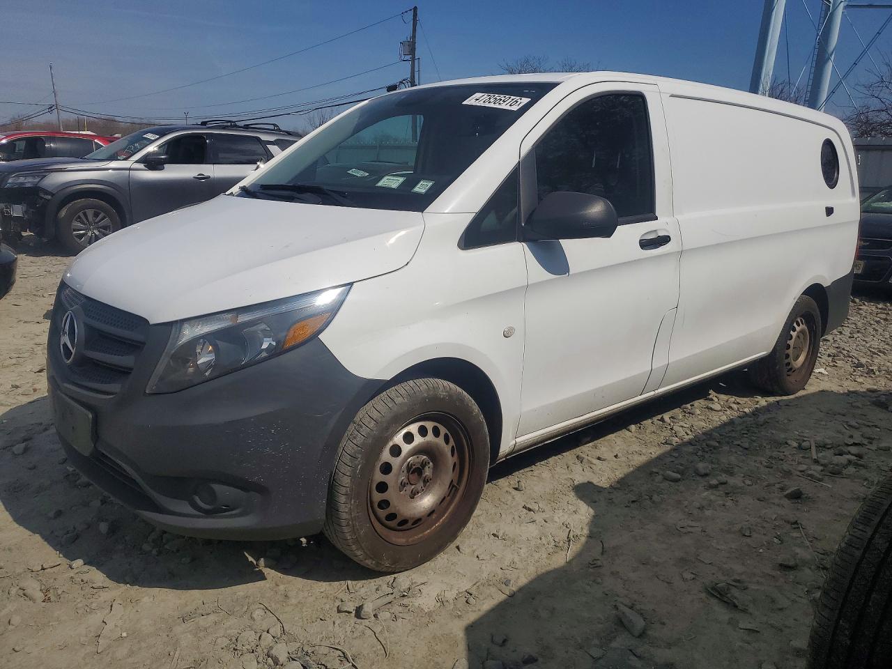 Salvage Mercedes-Benz Metris Image