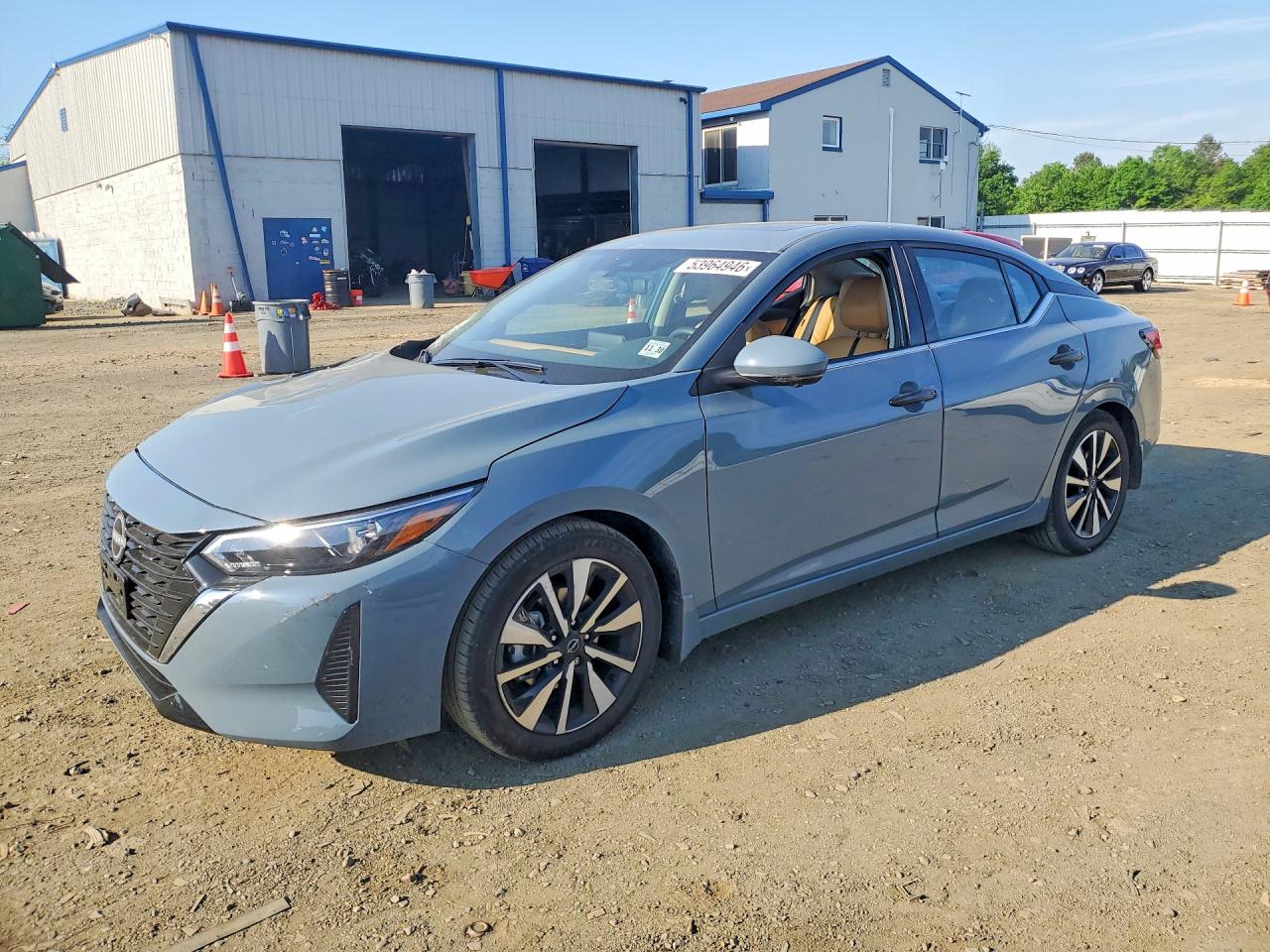 Salvage Nissan Sentra Image