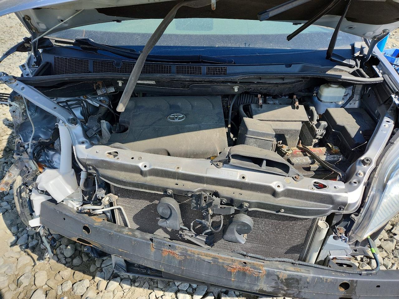 Toyota Sienna Xle 8-passenger