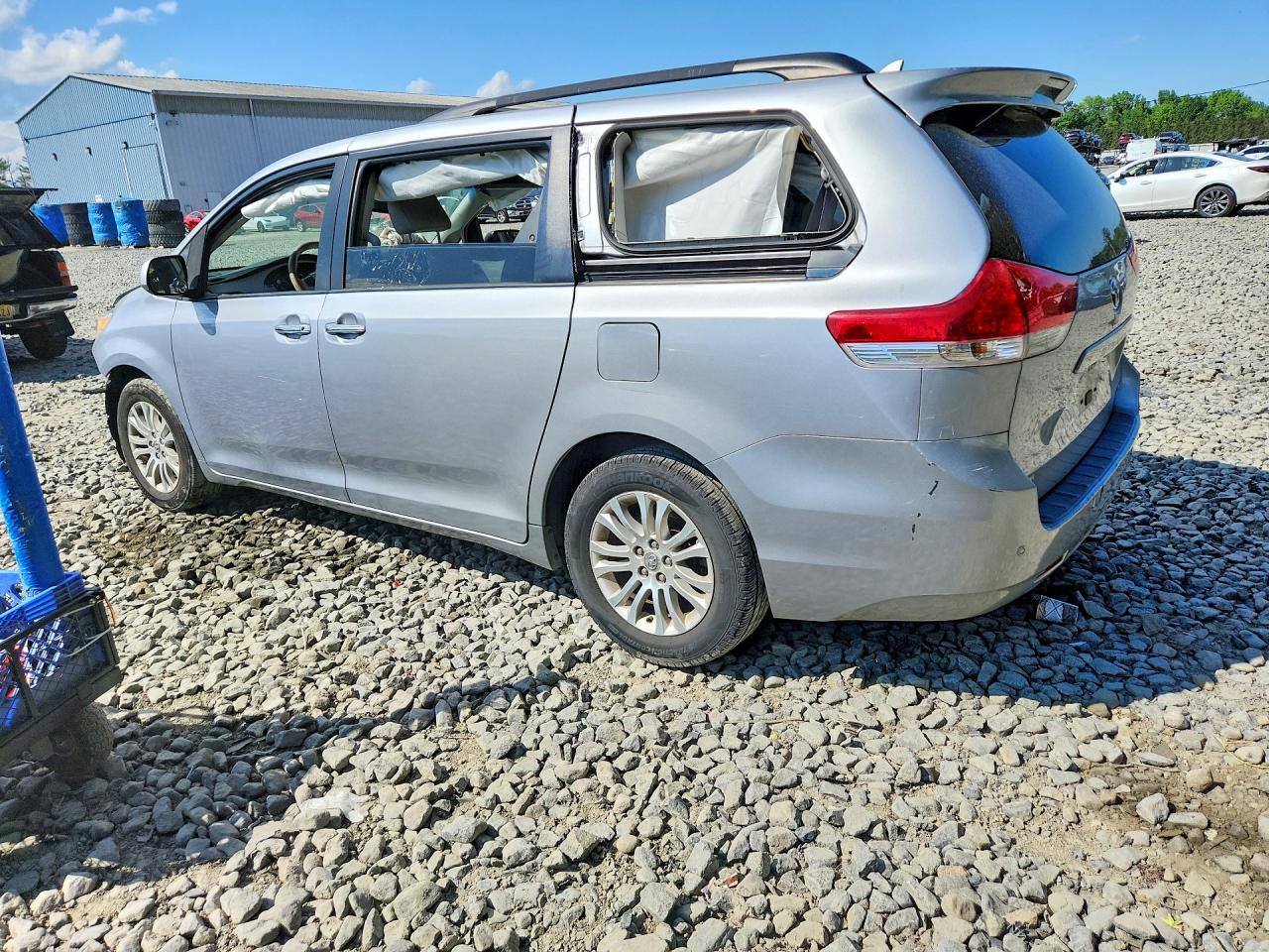 Toyota Sienna Xle 8-passenger