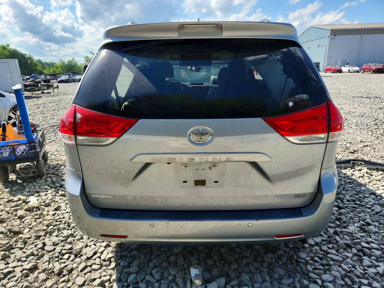 Toyota Sienna Xle 8-passenger