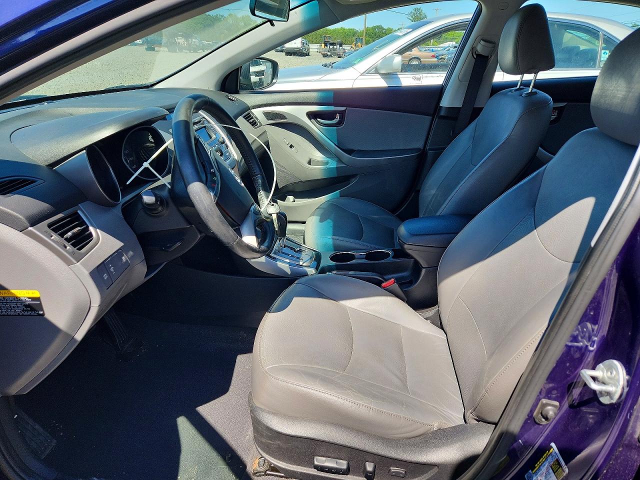 Hyundai ELANTRA Limited