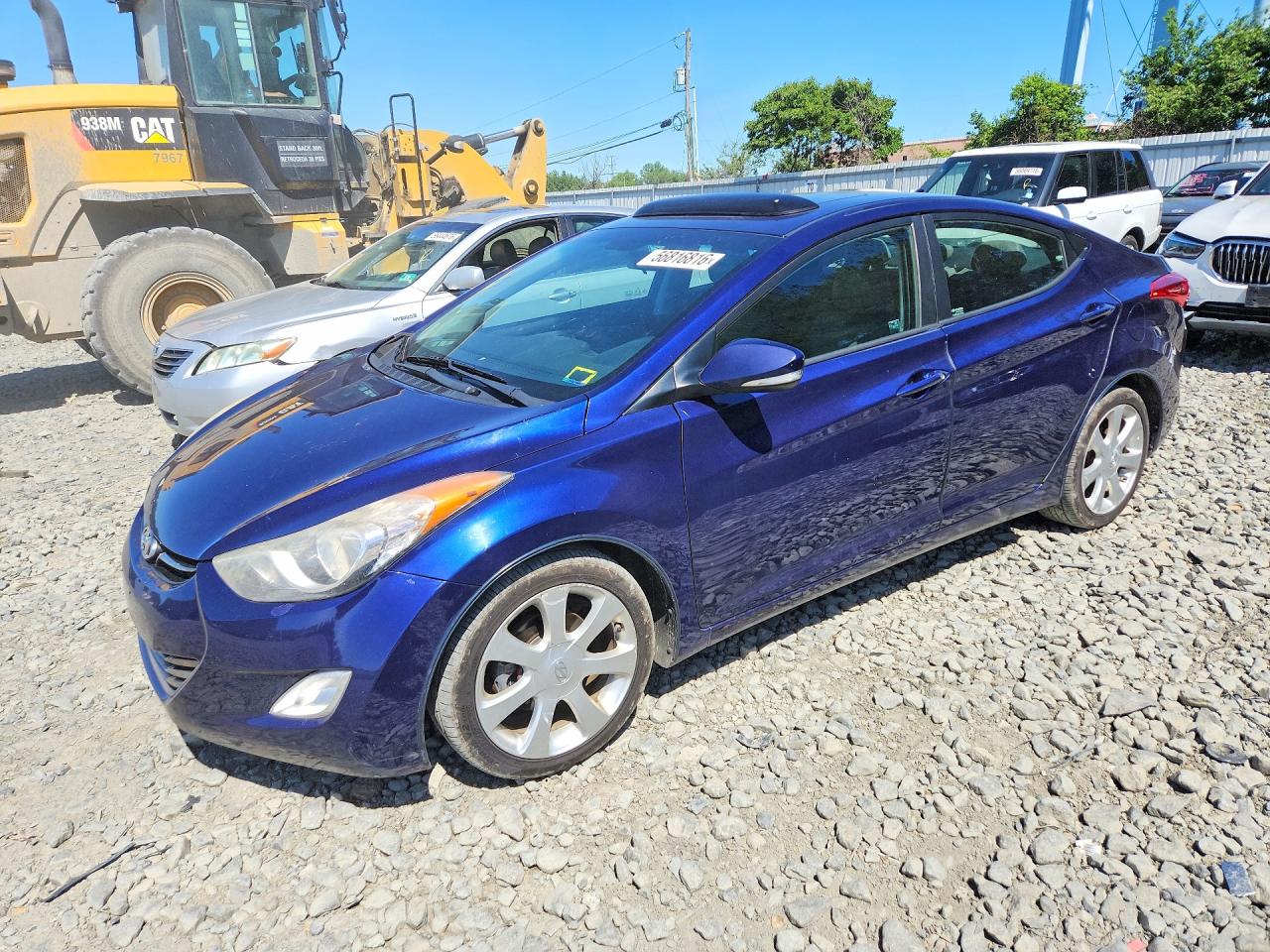 Salvage Hyundai ELANTRA Image