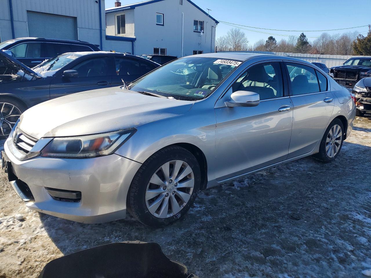 Salvage Honda Accord Image